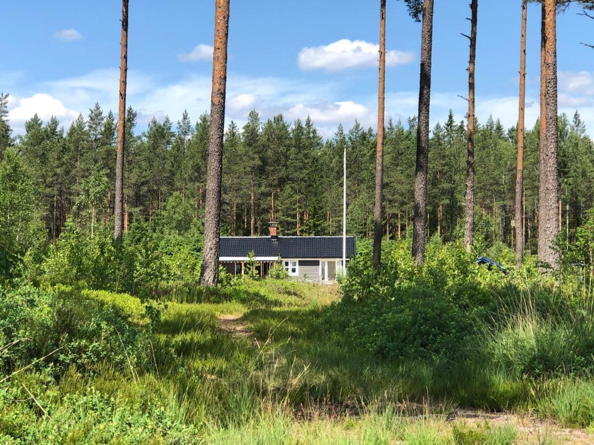 Modern Lakeside Cottage & Boat Near Isaberg Kavsjo Exterior photo